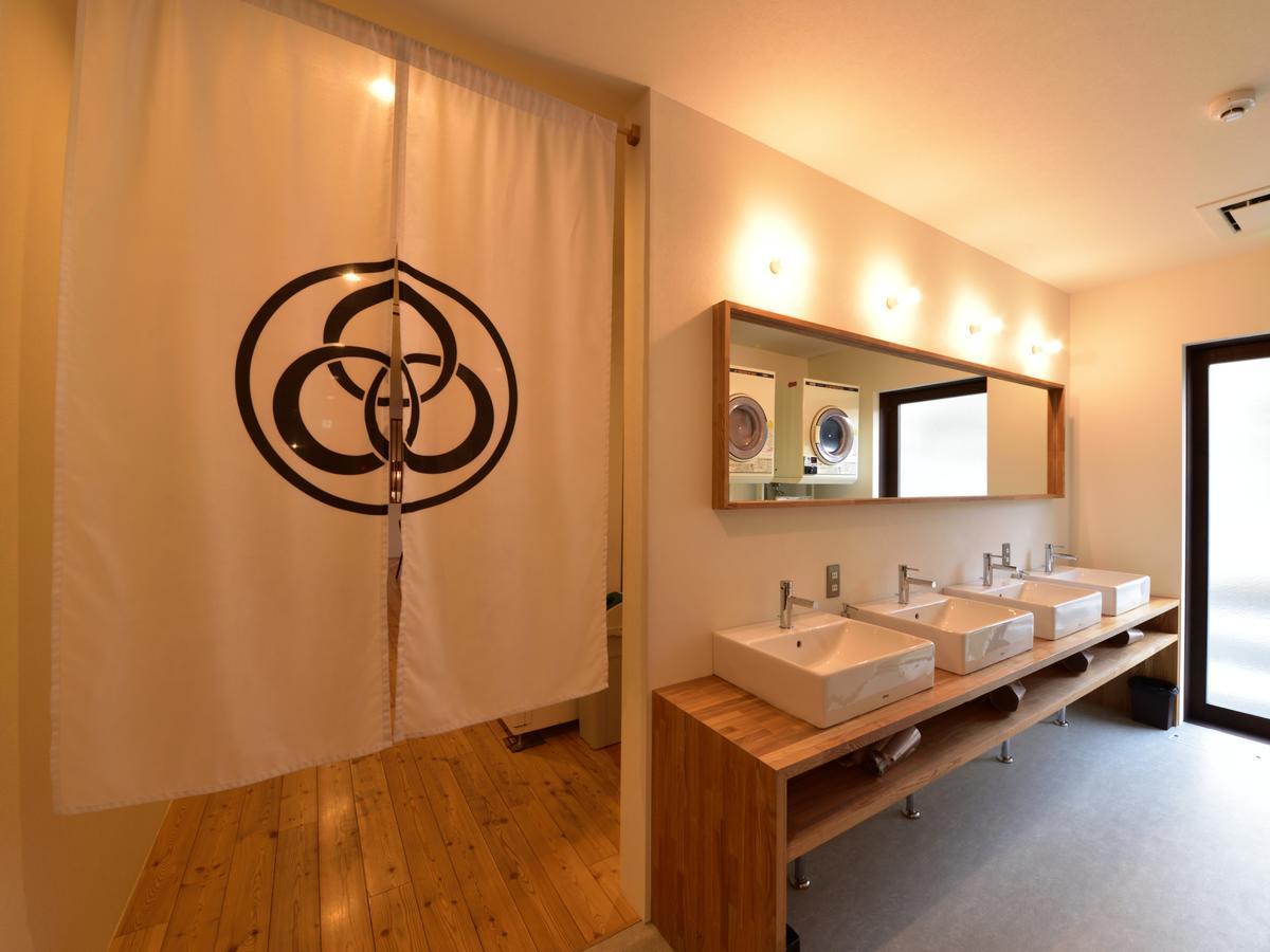 Hostel Mitsuwaya Osaka Exterior foto
